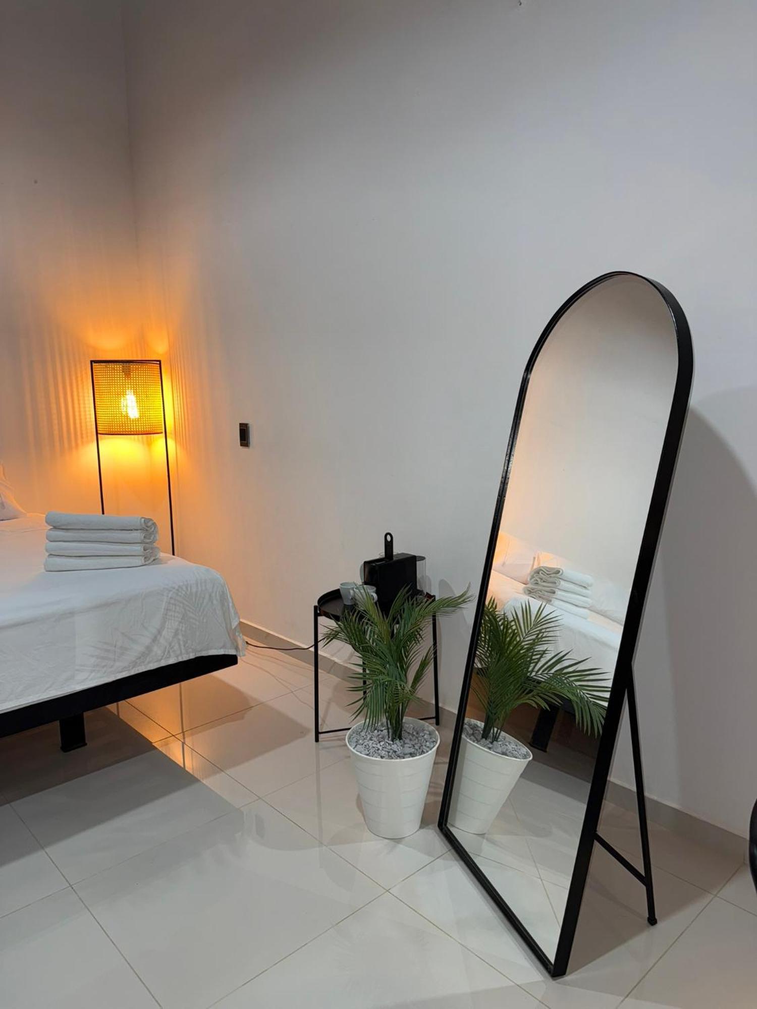 Clandestino - Hotel Boutique La Dorada Dış mekan fotoğraf