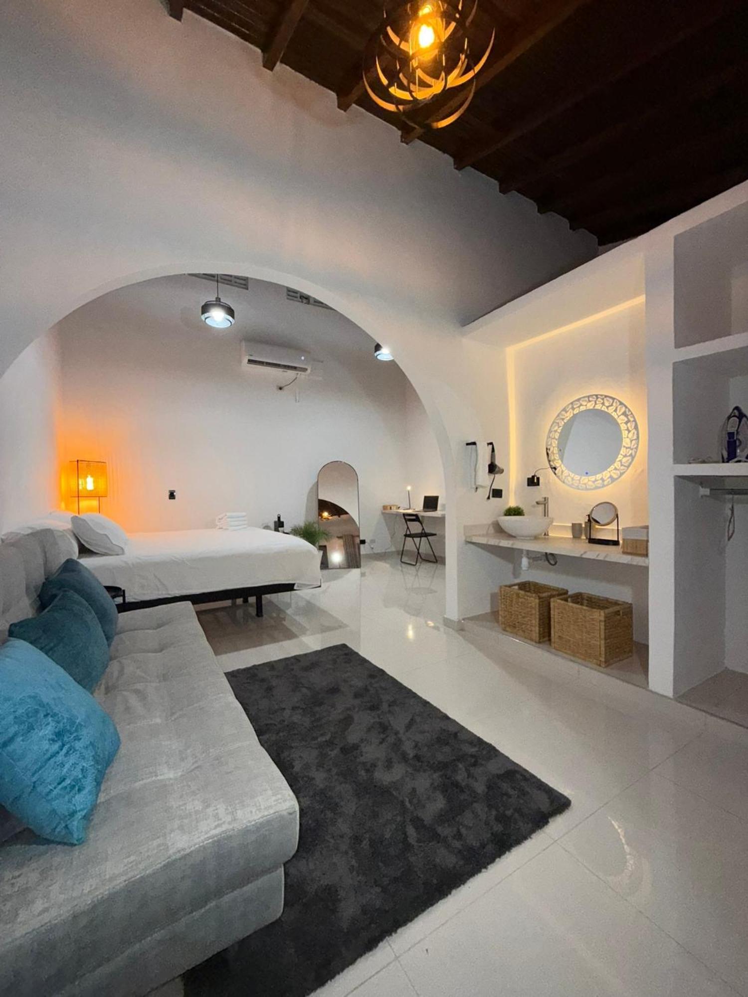 Clandestino - Hotel Boutique La Dorada Dış mekan fotoğraf