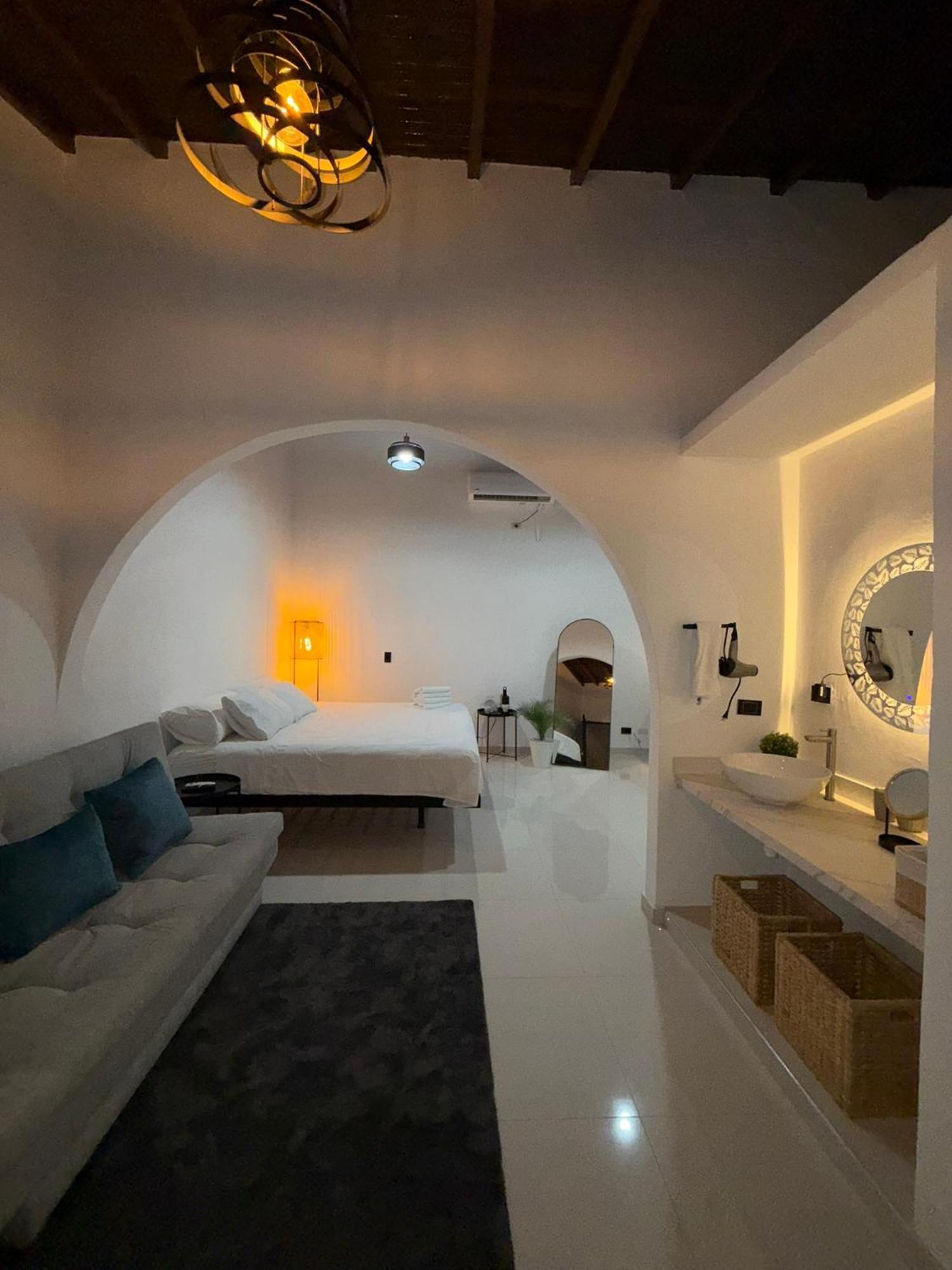 Clandestino - Hotel Boutique La Dorada Dış mekan fotoğraf